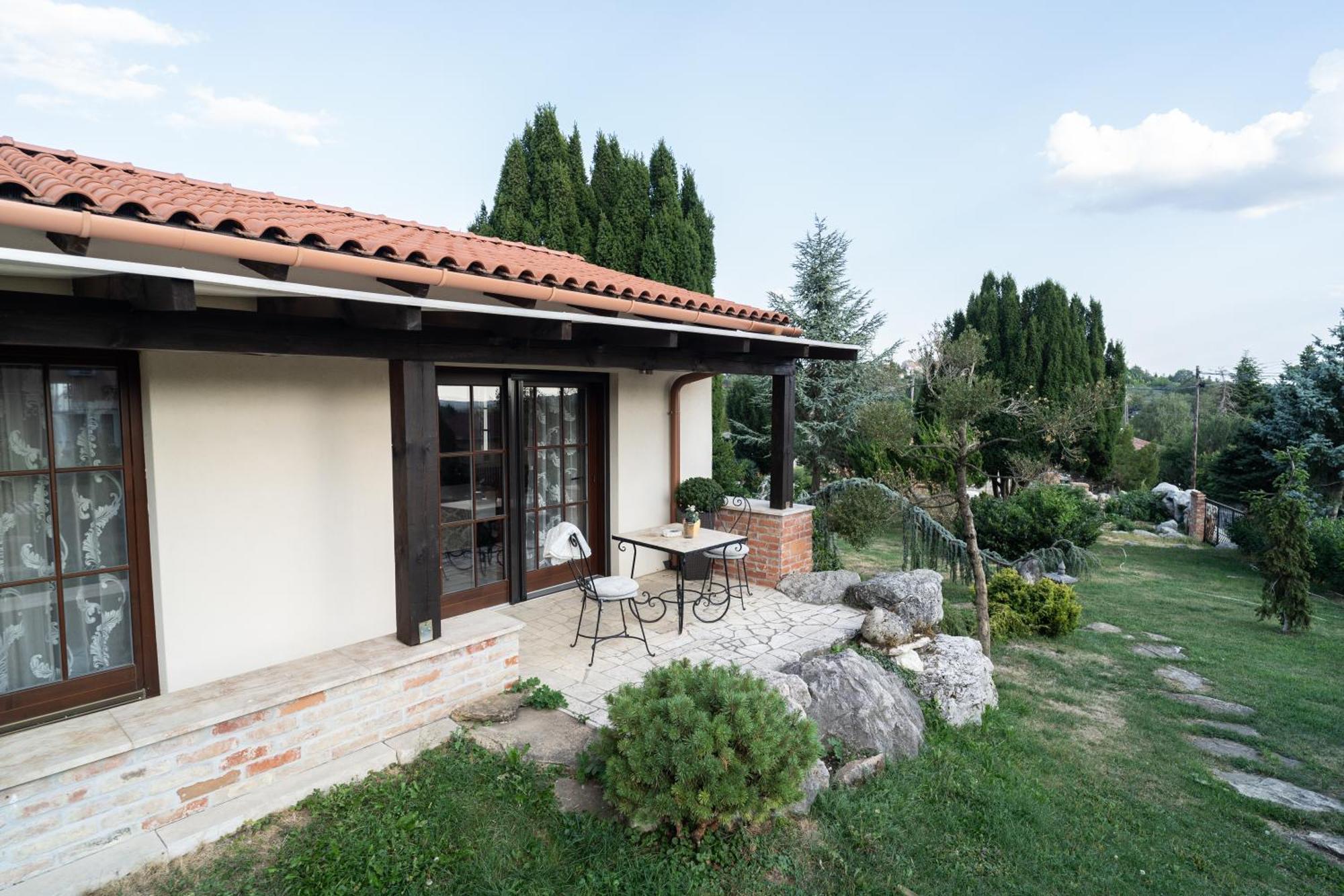 Villa Garden Zalaegerszeg Bagian luar foto